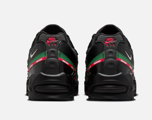Nike Air Max 95 SP x Undefeated – Black / Metallic Silver