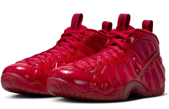 Nike Air Foamposite Pro Sneakers - Gym Red / Black