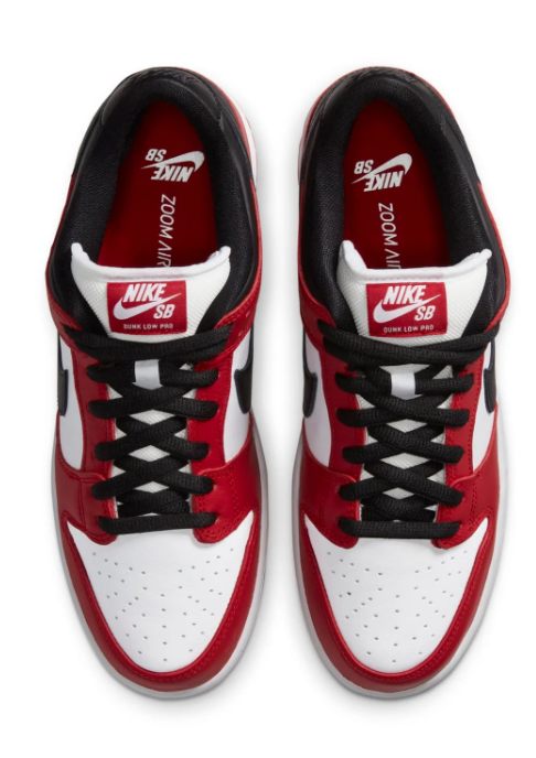 Nike SB Dunk 'Chicago'